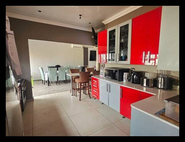 3 BEDROOM HOUSE FOR SALE IN NORTHMEAD